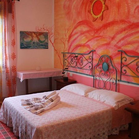 Terrazze Dell'Artista Bed and Breakfast Saletto Buitenkant foto
